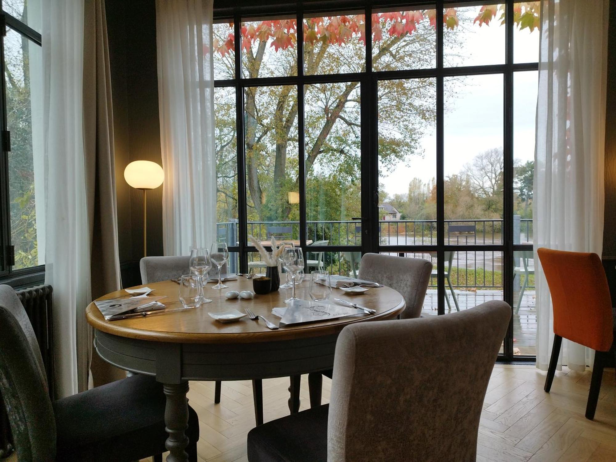 Restaurant Le Bosquet Hotel 2*